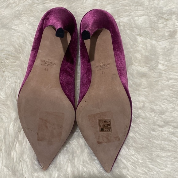 New Valentino Garavani stud pumps in rose‎ violet size 41EU - Picture 8 of 11